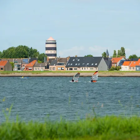 Studio Zeezicht By Interhome Bredene