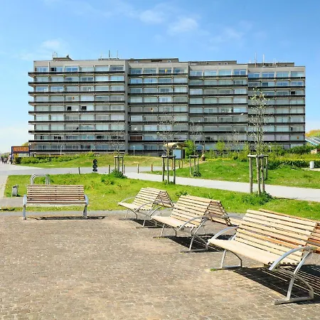 Zeezicht By Interhome